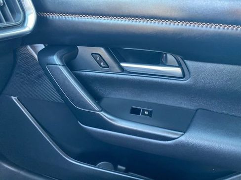 Used 2025 MAZDA CX-50 AWD 2.5 S w/ Premium Plus Pkg image 29