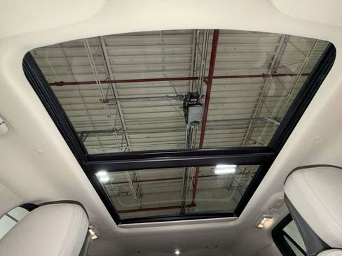 Certified 2023 Lincoln Navigator L Reserve image 16