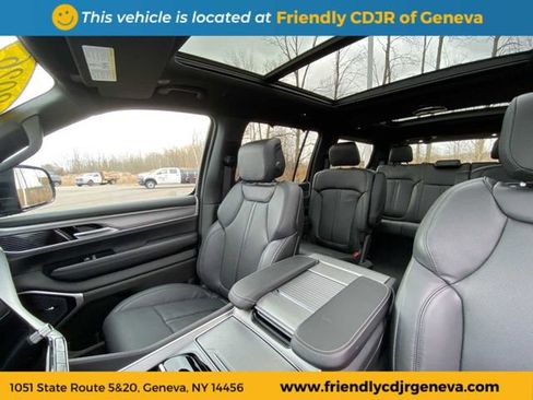 New 2026 Jeep Grand Wagoneer Limited AWD/4WD image 10