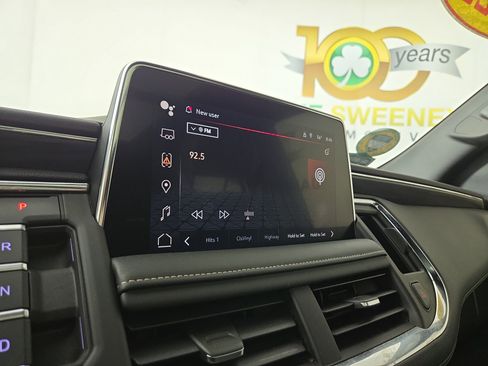 Used 2022 GMC Yukon SLT w/ SLT Premium Package image 20