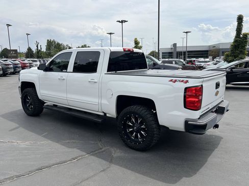Used 2018 Chevrolet Silverado 1500 LT w/ LT Fleet Convenience Package AWD/4WD image 10