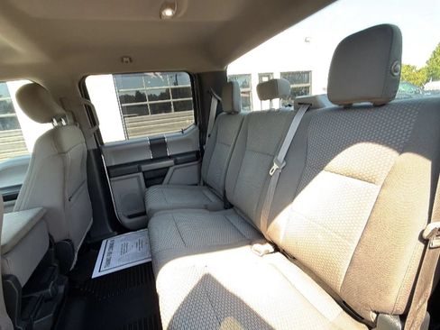 Used 2017 Ford F150 XLT AWD/4WD image 34