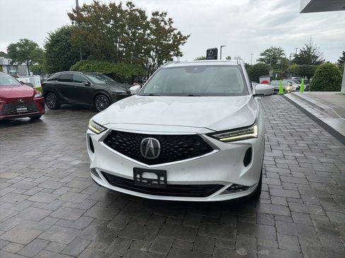 Used 2023 Acura MDX SH-AWD w/ Advance Package image 3