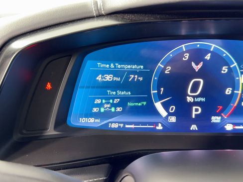 Used 2024 Chevrolet Corvette Stingray Coupe w/ 1LT image 20