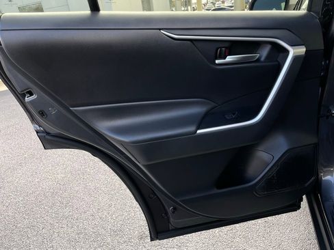 Used 2024 Toyota RAV4 XLE image 39