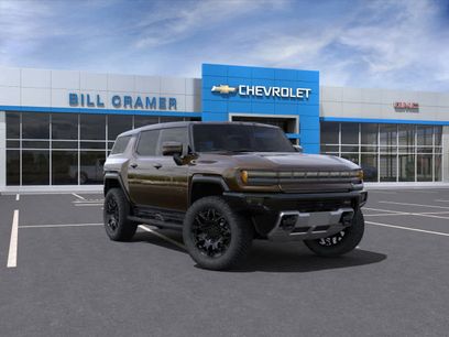 New 2025 GMC Hummer EV 3X w/ LPO, Dark Essentials Package