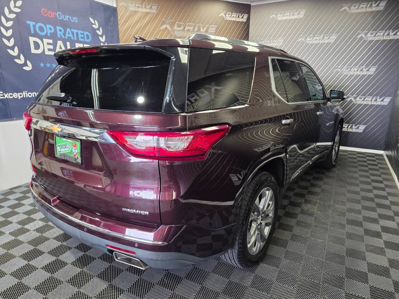 Used 2019 Chevrolet Traverse Premier w/ Driver Confidence II Package FWD image 15