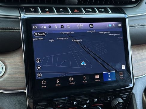 Used 2025 Jeep Grand Cherokee Summit image 26