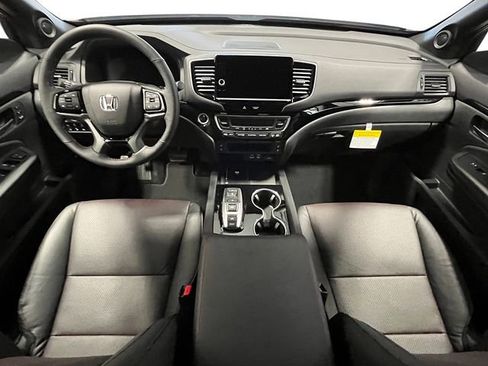 New 2026 Honda Ridgeline Black Edition image 10