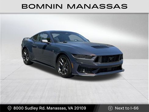 Used 2025 Ford Mustang Dark Horse image 1