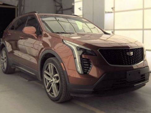 Used 2019 Cadillac XT4 Sport AWD/4WD image 4