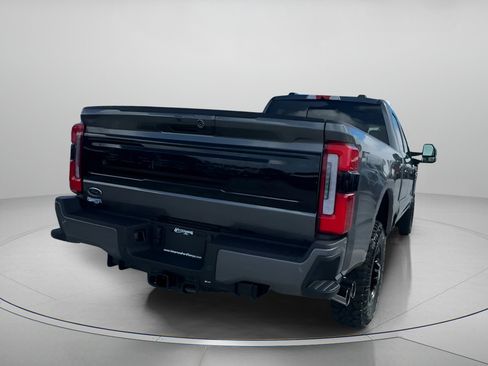 New 2026 Ford F250 Platinum w/ Tremor Off-Road Package image 28