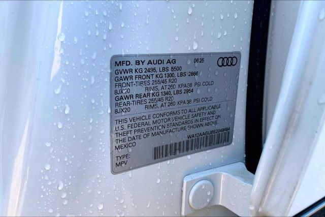 Used 2025 Audi Q5 Premium Plus w/ Premium Plus AWD/4WD image 34