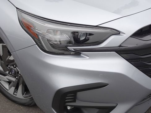 Certified 2025 Subaru Legacy Limited image 3