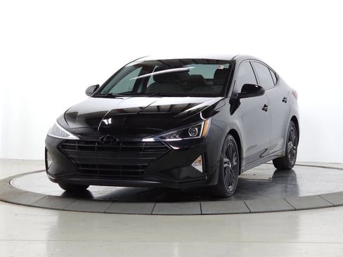 Used 2019 Hyundai Elantra SEL FWD image 3
