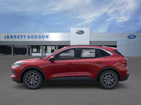 New 2026 Ford Escape SE FWD image 3