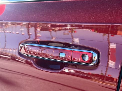 New 2026 Chevrolet Suburban Premier image 29