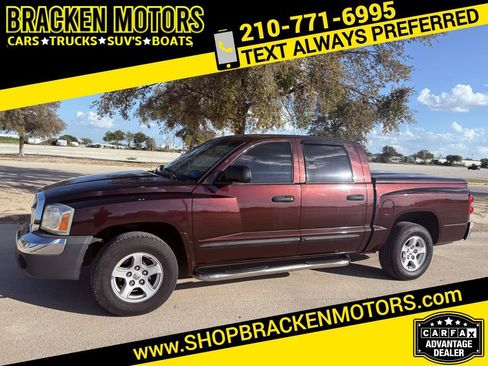 Used 2005 Dodge Dakota SLT w/ Trailer Tow Group RWD image 1