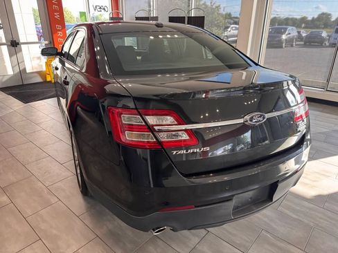 Used 2014 Ford Taurus SEL w/ Equipment Group 201A FWD image 11