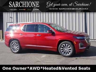 Used 2023 Chevrolet Traverse Premier