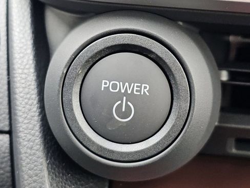 New 2026 Toyota Prius Plug-In Hybrid FWD image 16