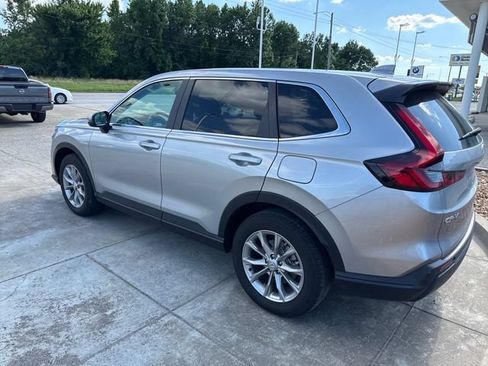 Used 2024 Honda CR-V EX-L image 3