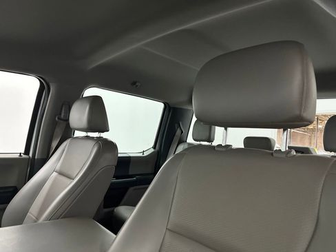 Used 2017 Ford F250 XL w/ Power Equipment Group AWD/4WD image 25