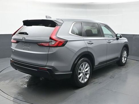 Used 2025 Honda CR-V EX image 5