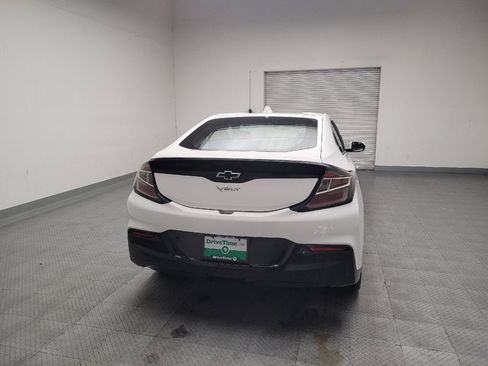 Used 2018 Chevrolet Volt Premier w/ Driver Confidence Package FWD image 7