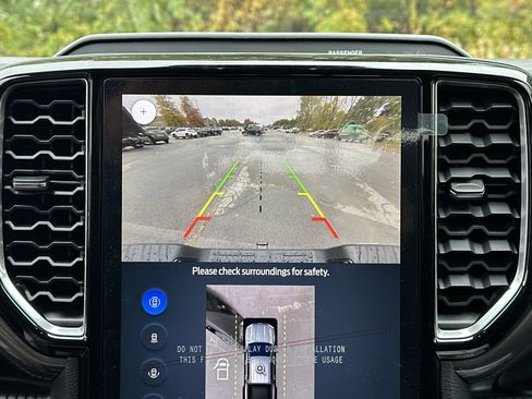 New 2025 Ford Ranger Lariat w/ Trailer Tow Package image 4