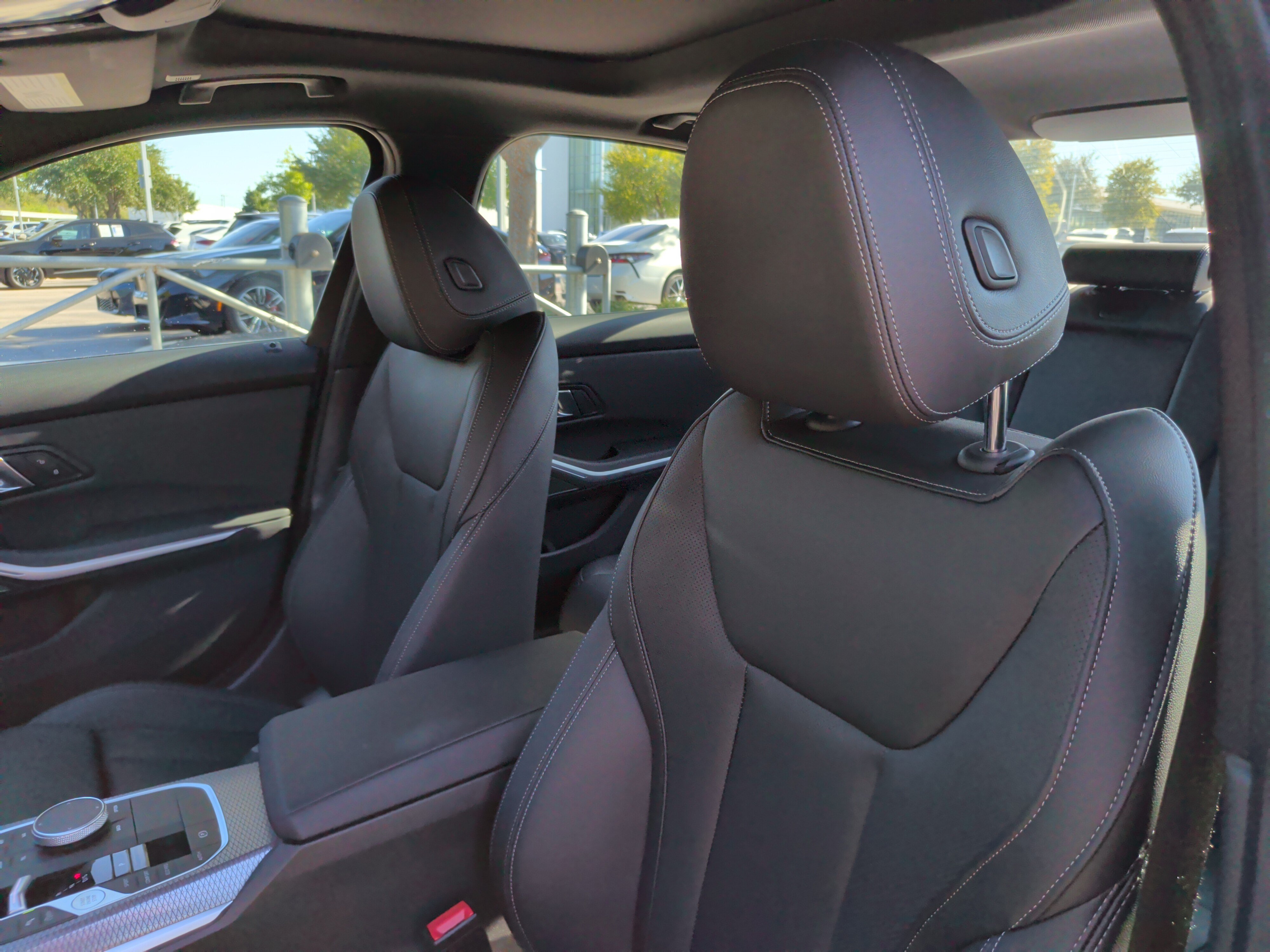 Used 2025 BMW M340i w/ Premium Package RWD image 24