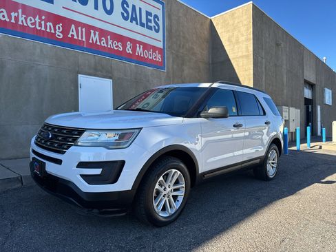 Used 2017 Ford Explorer 4WD image 6