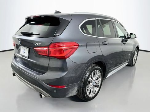 Used 2017 BMW X1 sDrive28i FWD image 5
