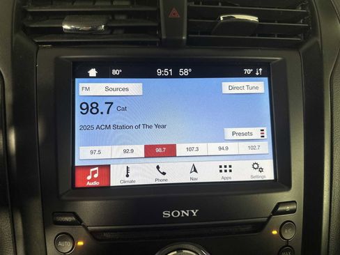 Used 2019 Ford Fusion Titanium image 16