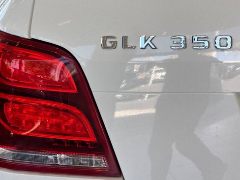Used 2015 Mercedes-Benz GLK 350 4MATIC image 26