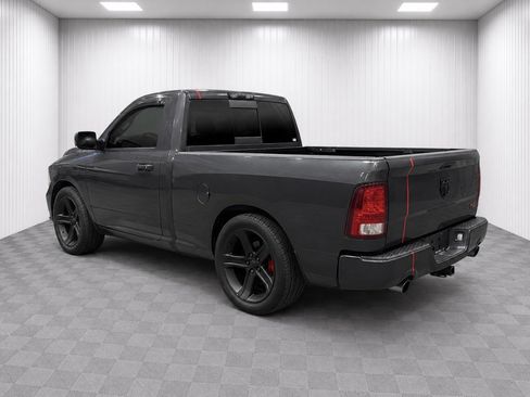 Used 2017 RAM 1500 Sport RWD image 5