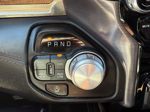 Used 2021 RAM 1500 Limited image 23