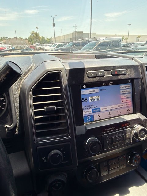 Used 2019 Ford F150 XLT w/ Equipment Group 302A Luxury AWD/4WD image 15