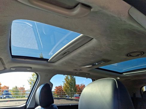 Used 2021 Kia Telluride SX w/ SX Prestige Package image 15