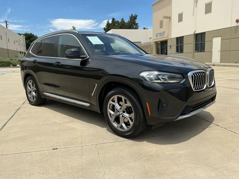 Used 2022 BMW X3 xDrive30i AWD/4WD image 3