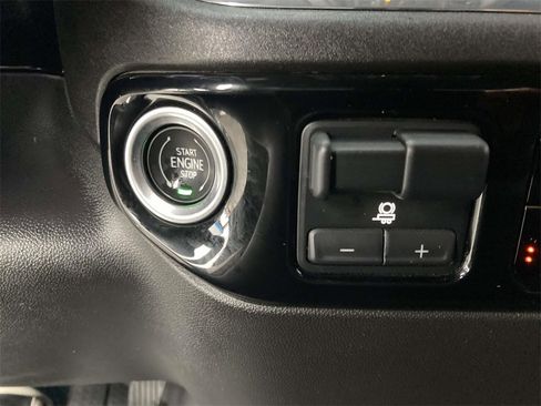 Used 2024 Chevrolet Silverado 2500 LTZ image 20