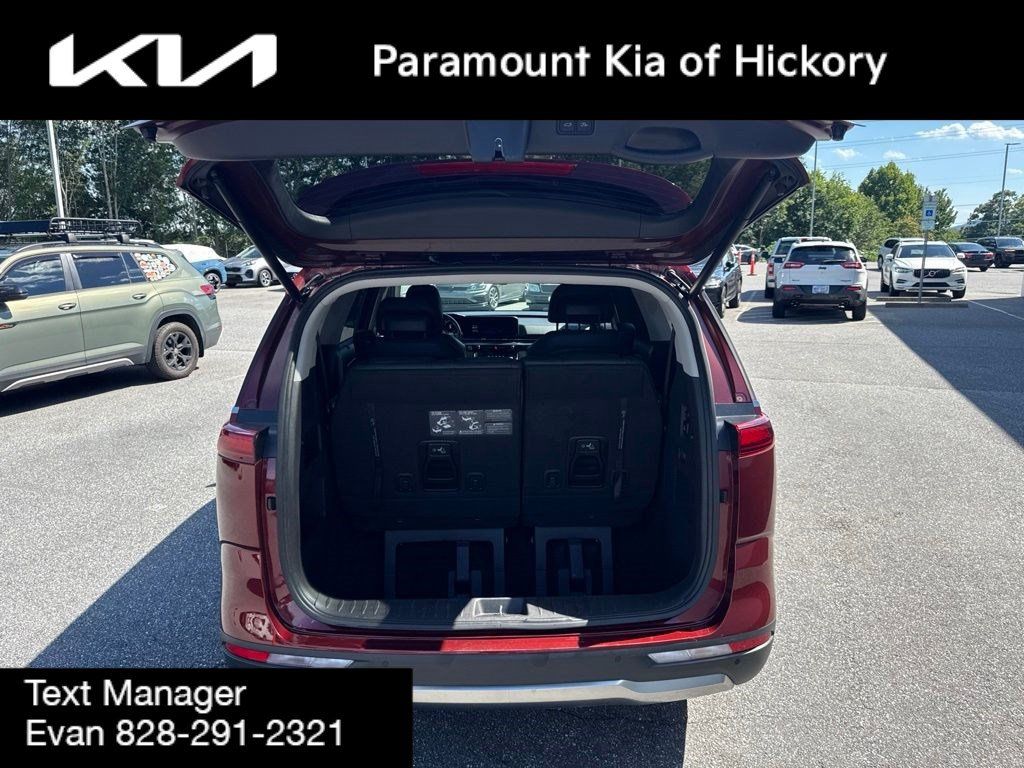 Used 2023 Kia Carnival SX Prestige FWD image 10