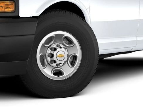 New 2026 Chevrolet Express 2500 RWD image 30