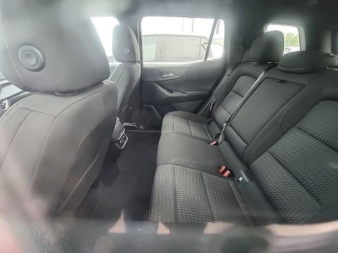 Used 2025 Chevrolet Equinox LT image 4