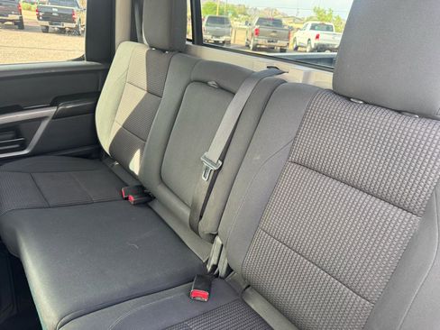 Used 2015 Nissan Titan SV w/ SV Value Truck Package image 47