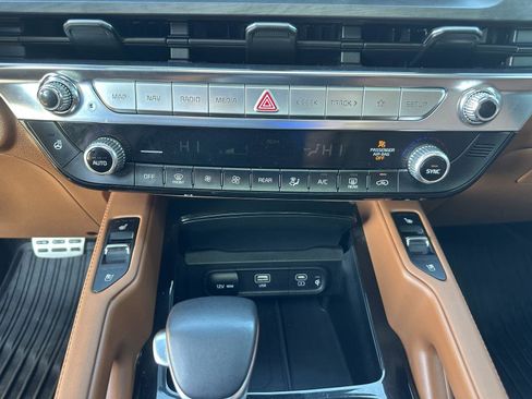 Used 2024 Kia Telluride SX X-Line image 19