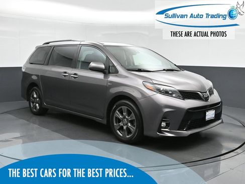Used 2020 Toyota Sienna SE Premium image 1
