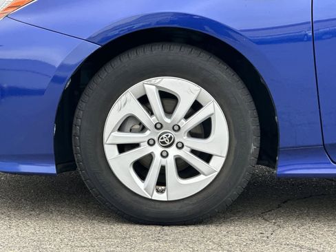 Used 2016 Toyota Prius Two image 31