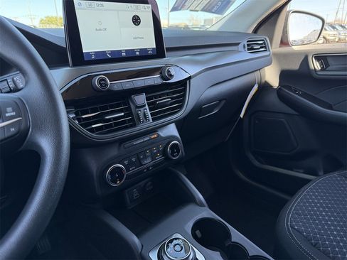 New 2026 Ford Escape Active image 15