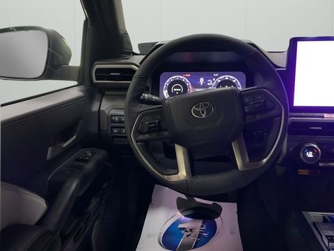New 2025 Toyota Tacoma 4x4 Double Cab image 16
